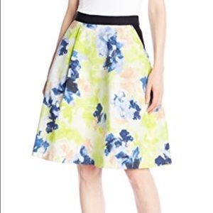 Beautiful floral print NWT Ellen Tracy full skirt